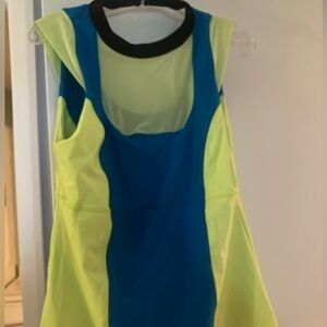 Crowned Athletics Size XXL stepsisters top